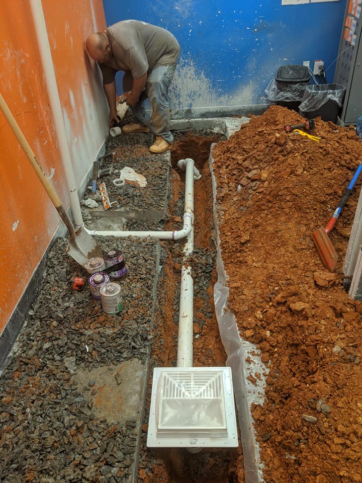 119071381_3823793504340007_2976106867513647805_n